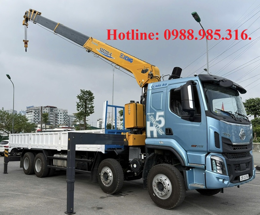 giá xe 4 chân gắn cẩu 8 tấn
